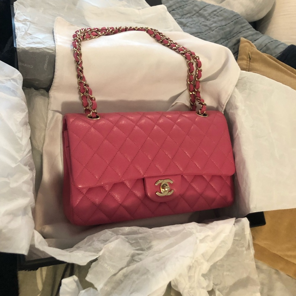 SOLD-Chanel 19c bubble gum pink medium flap - Picture 12 of 12